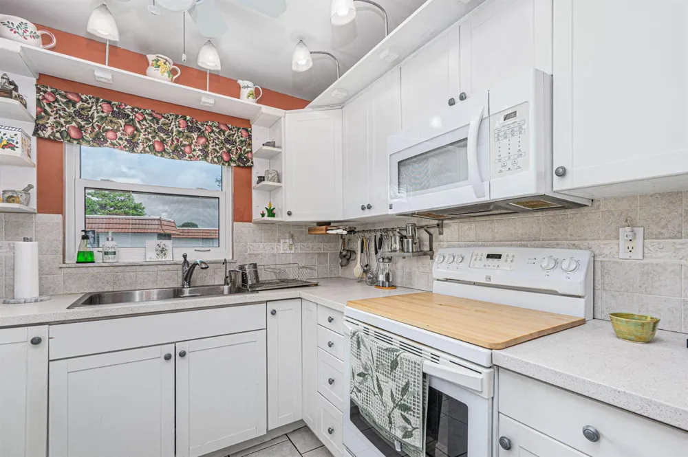 1225 NW 21st Street #7-708 Stuart, FL 34994