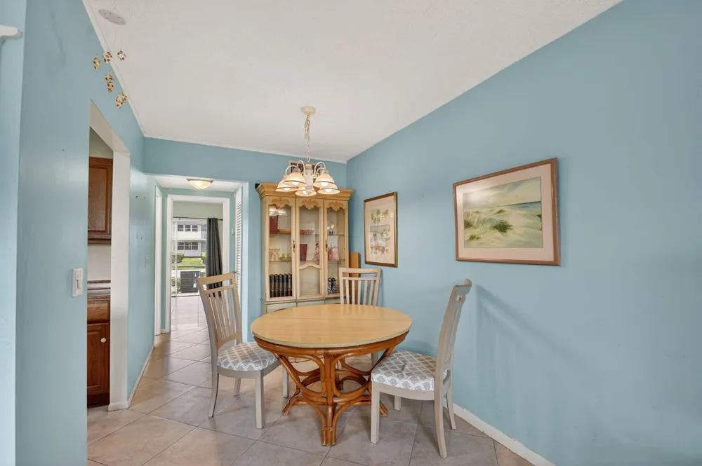 370 Horizon Street E #107 Boynton Beach, FL 33435