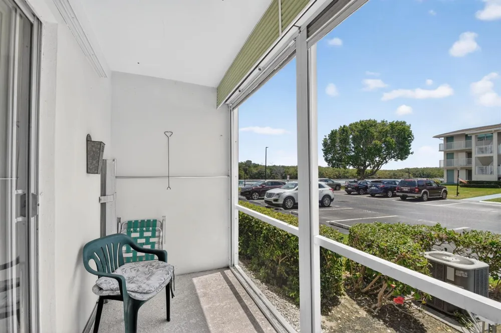 370 Horizon Street E #107 Boynton Beach, FL 33435