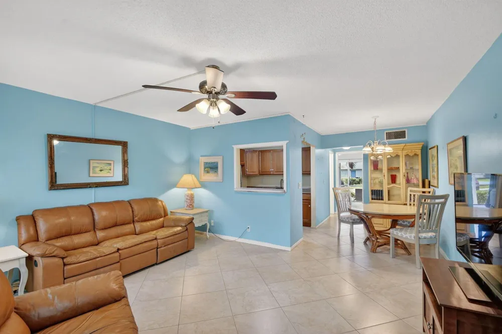 370 Horizon Street E #107 Boynton Beach, FL 33435