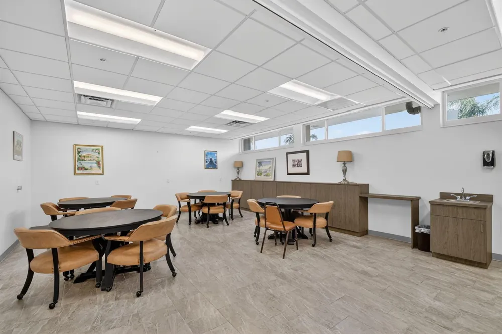 370 Horizon Street E #107 Boynton Beach, FL 33435