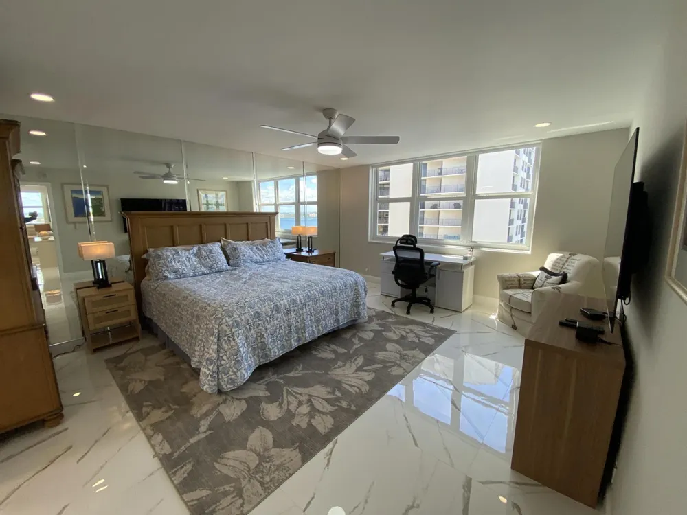 5440 Ocean Drive #1501 Singer Island, FL 33404