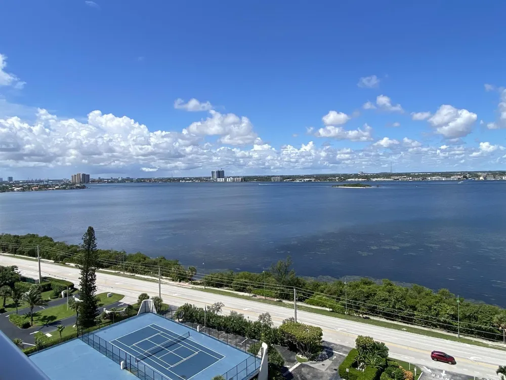 5440 Ocean Drive #1501 Singer Island, FL 33404