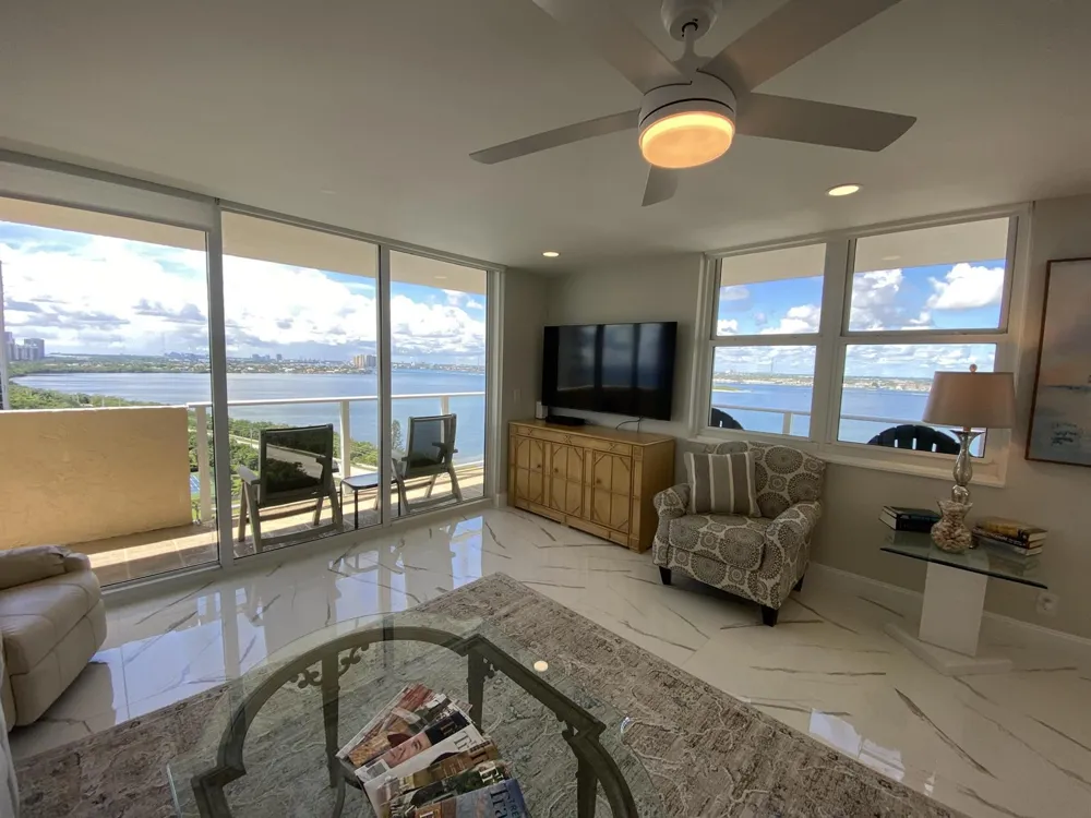 5440 Ocean Drive #1501 Singer Island, FL 33404