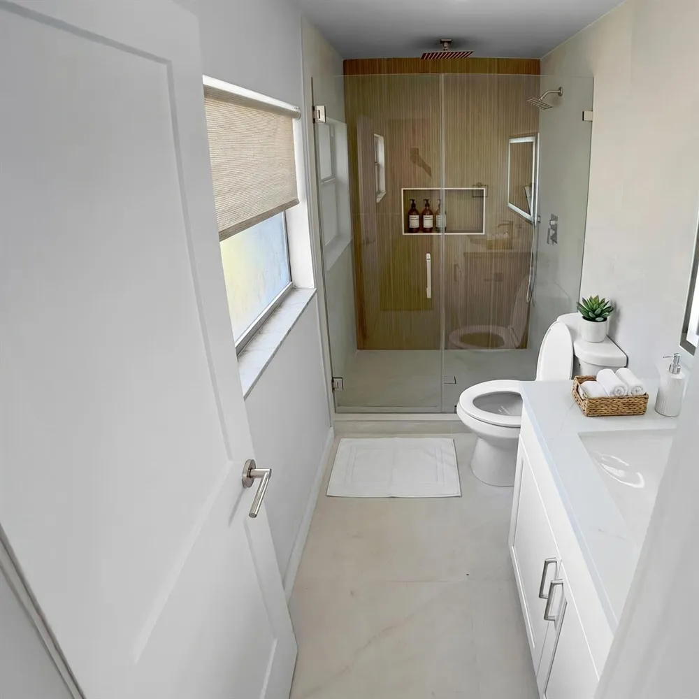 3902 Harwood Street West Palm Beach, FL 33403