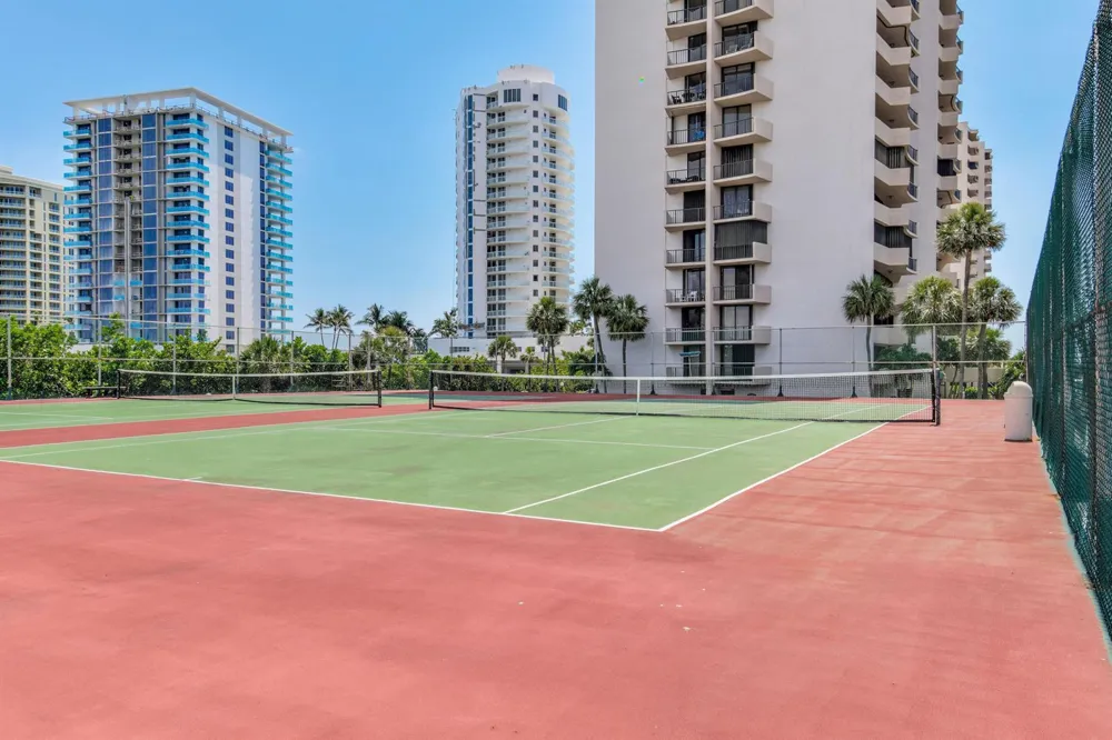 4200 Ocean Drive #1-304 Riviera Beach, FL 33404