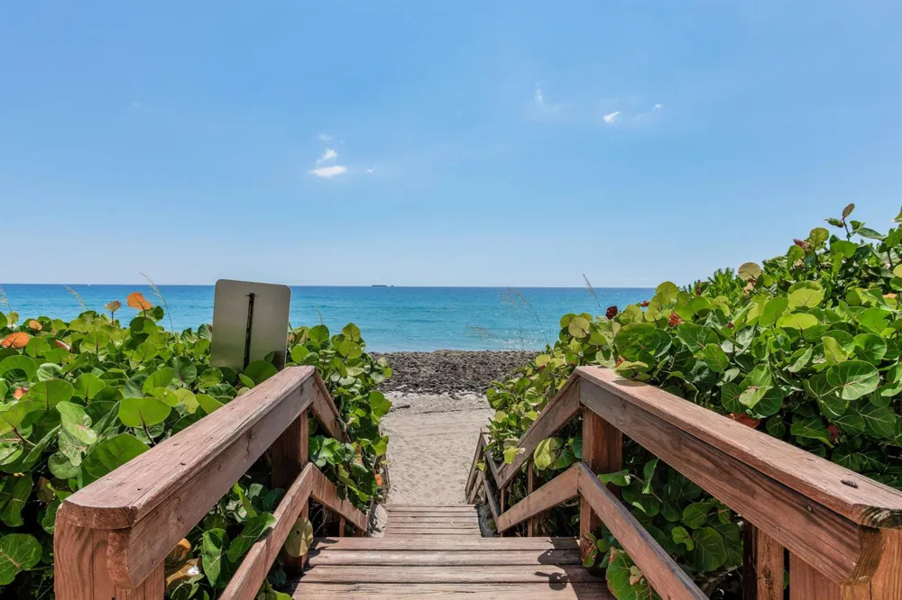 4200 Ocean Drive #1-304 Riviera Beach, FL 33404