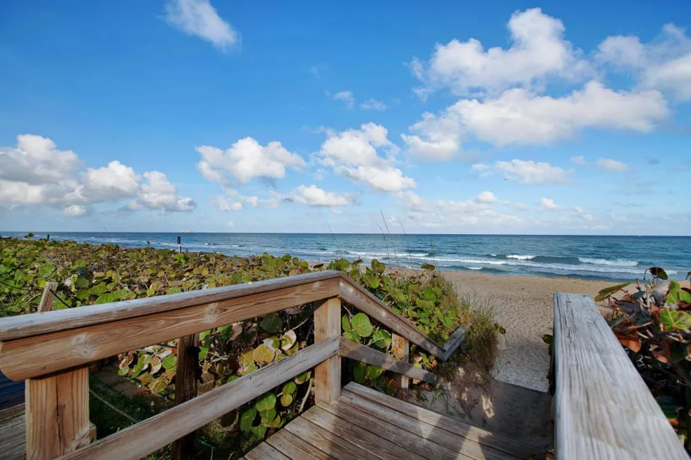 4200 Ocean Drive #1-304 Riviera Beach, FL 33404