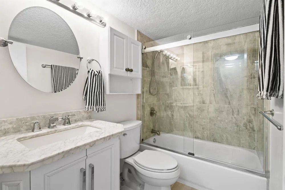4200 Ocean Drive #1-304 Riviera Beach, FL 33404