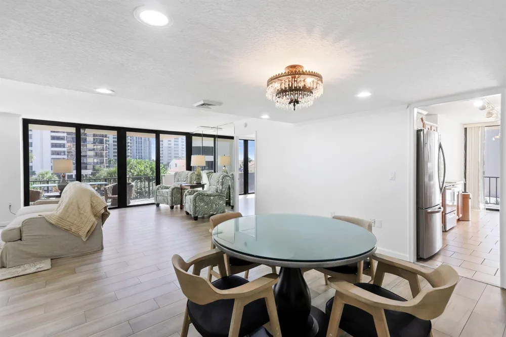 4200 Ocean Drive #1-304 Riviera Beach, FL 33404