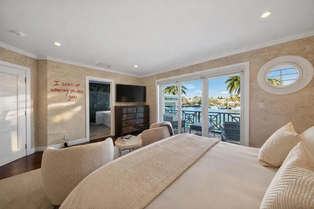 1605 SE 9th Street Fort Lauderdale, FL 33316