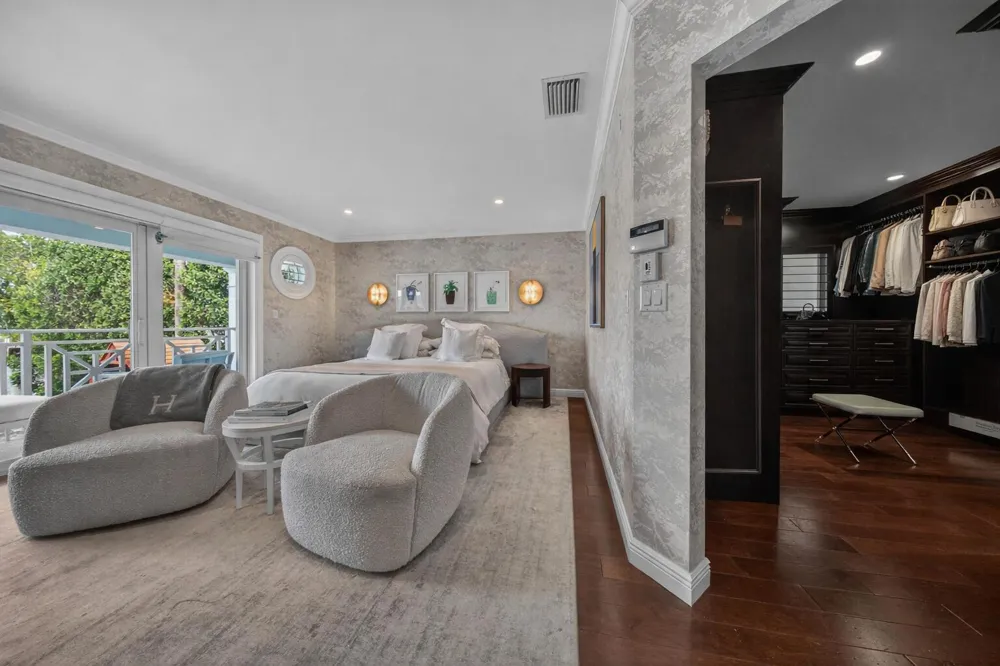 1605 SE 9th Street Fort Lauderdale, FL 33316