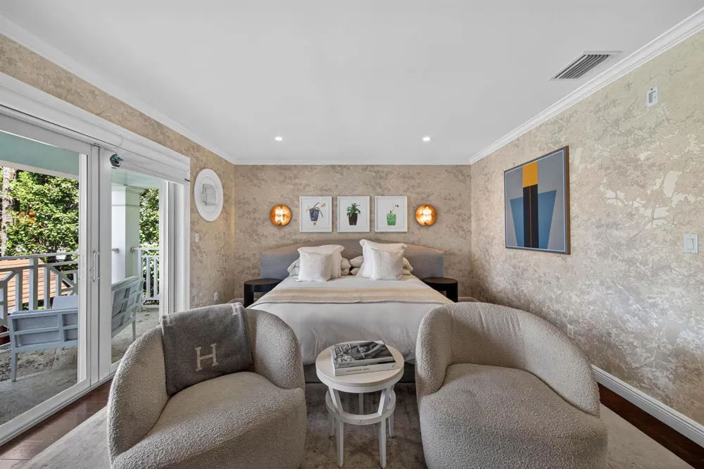 1605 SE 9th Street Fort Lauderdale, FL 33316