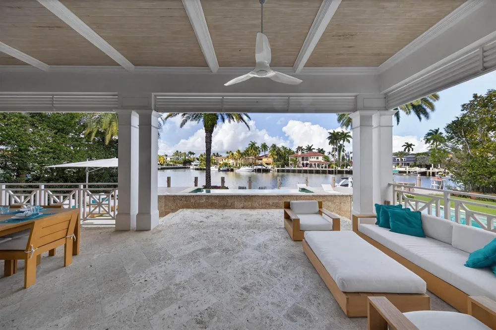 1605 SE 9th Street Fort Lauderdale, FL 33316