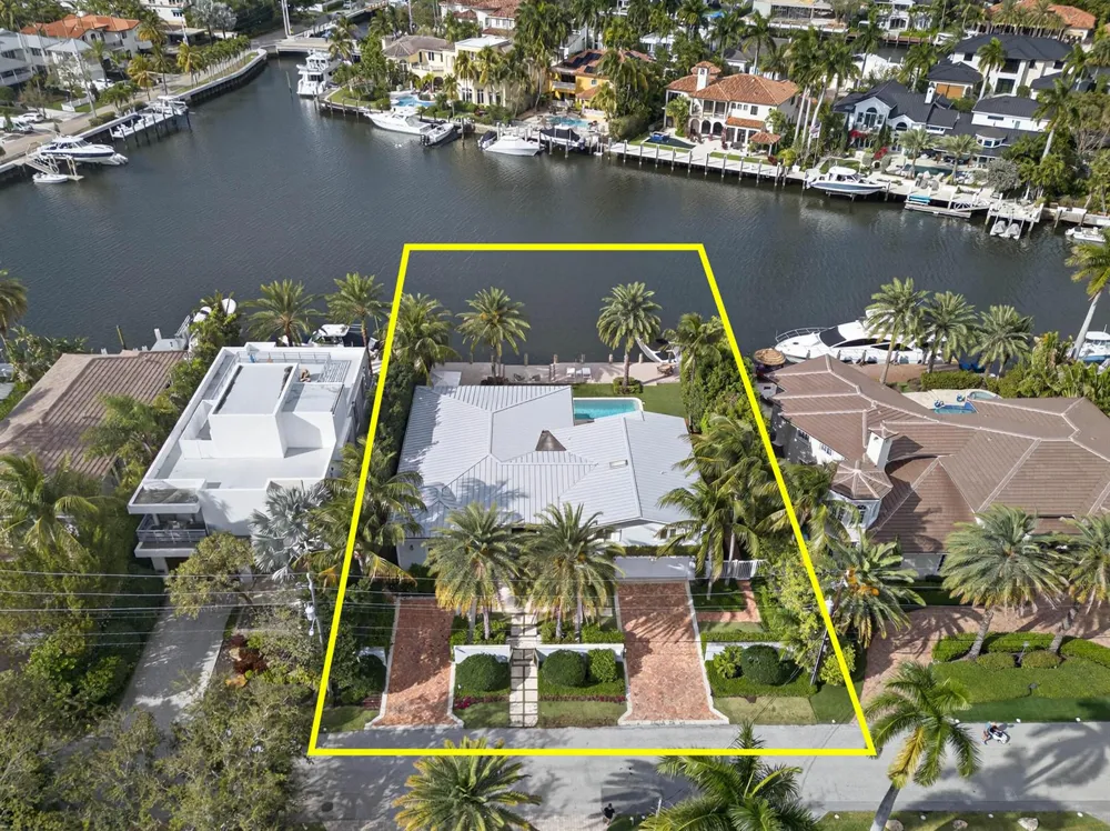 1605 SE 9th Street Fort Lauderdale, FL 33316