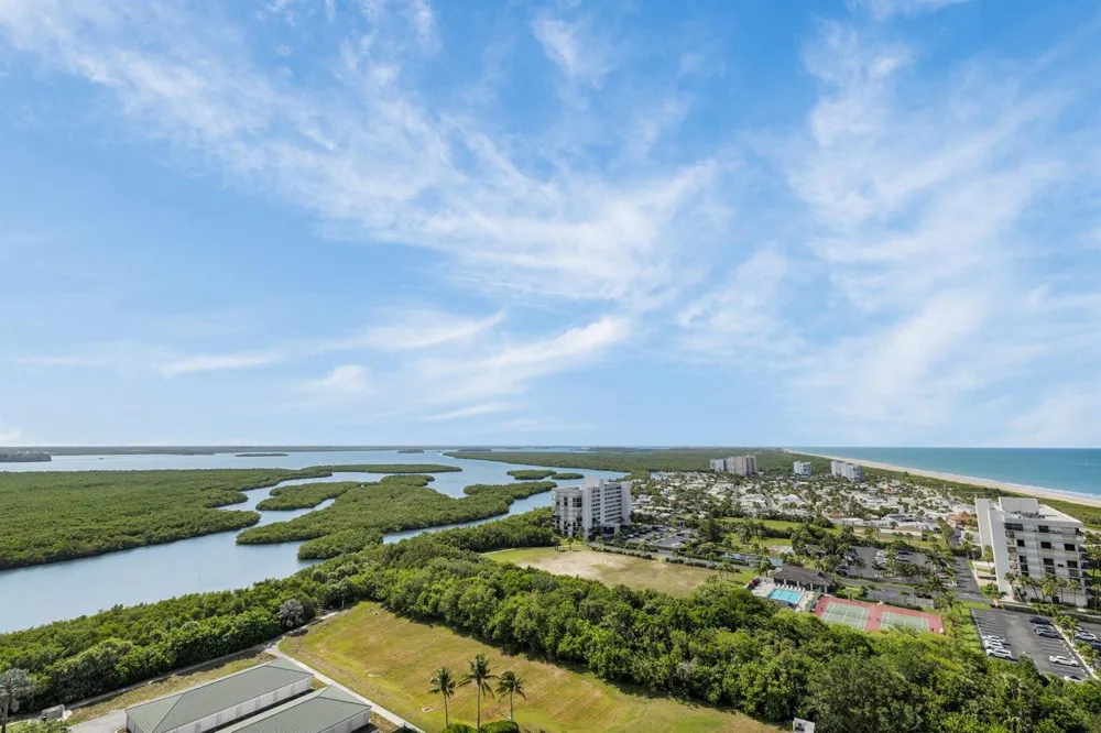 5049 Hwy A1a #1905 Hutchinson Island, FL 34949