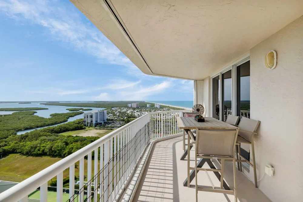 5049 Hwy A1a #1905 Hutchinson Island, FL 34949