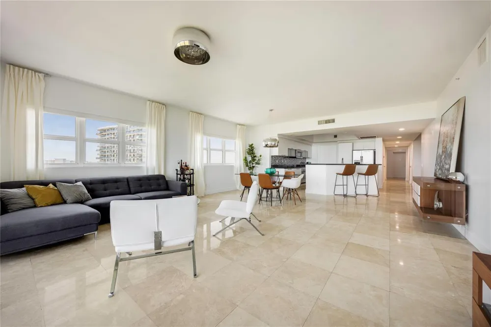 14951 Royal Oaks Lane #1109 North Miami, FL 33181