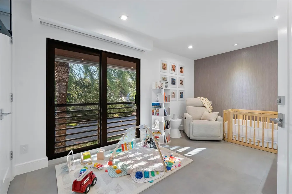 500 NE 14th Avenue Fort Lauderdale, FL 33301