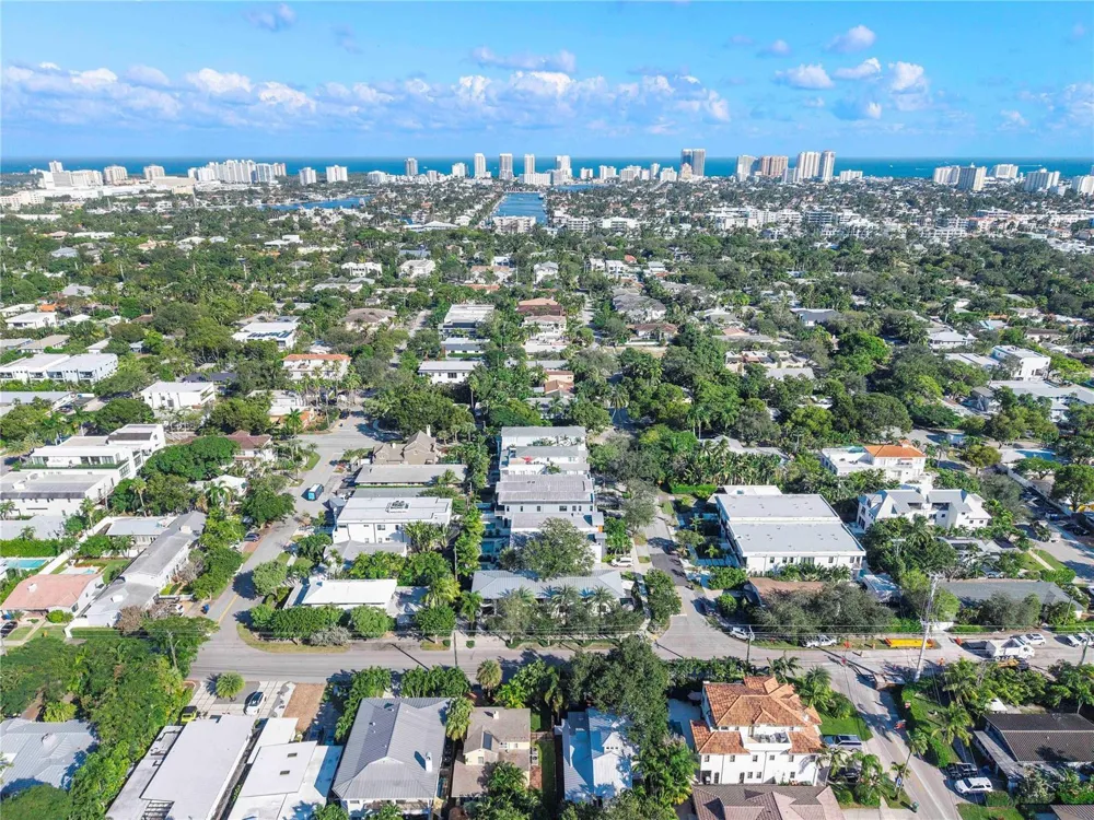 500 NE 14th Avenue Fort Lauderdale, FL 33301