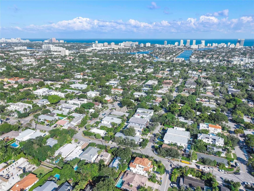 500 NE 14th Avenue Fort Lauderdale, FL 33301