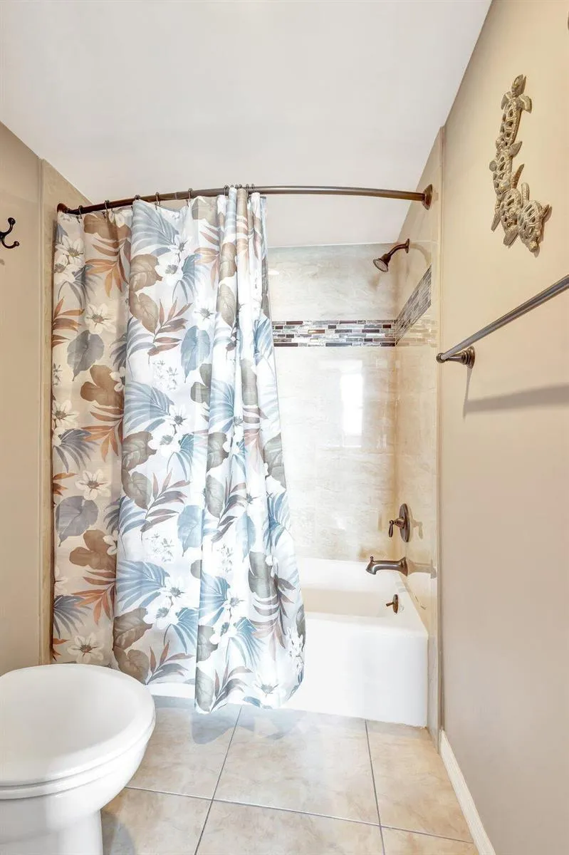 301 Lake Shore Drive #503 Lake Park, FL 33403