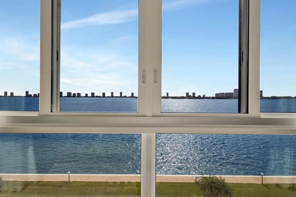 301 Lake Shore Drive #503 Lake Park, FL 33403