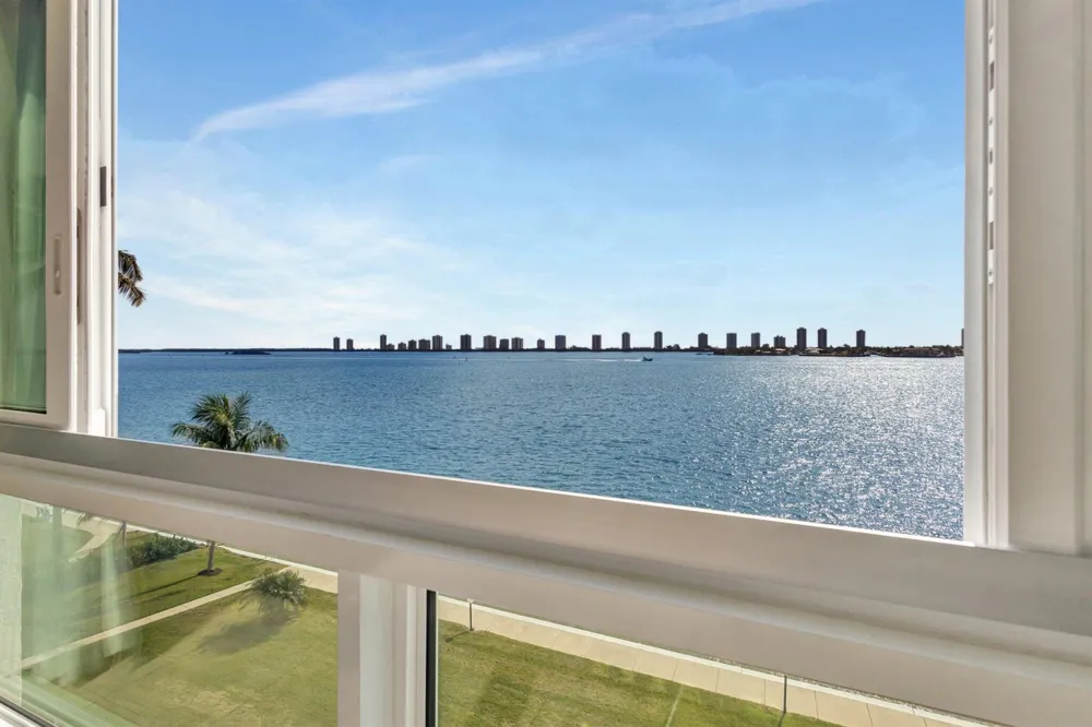 301 Lake Shore Drive #503 Lake Park, FL 33403