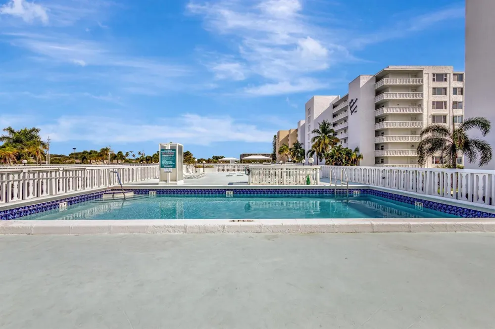 301 Lake Shore Drive #503 Lake Park, FL 33403