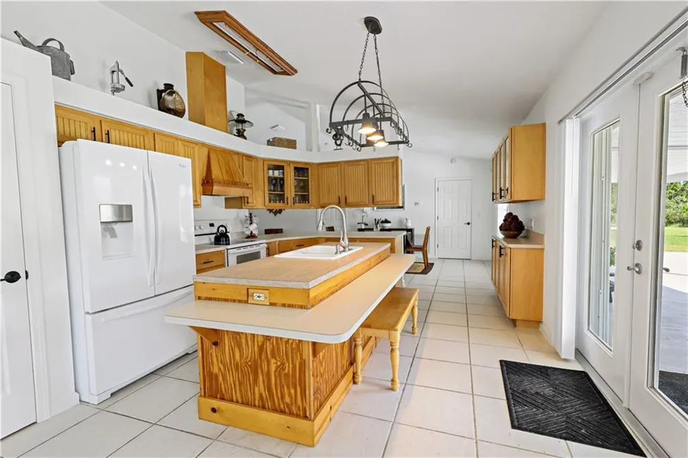 12050 138th Avenue Fellsmere, FL 32948