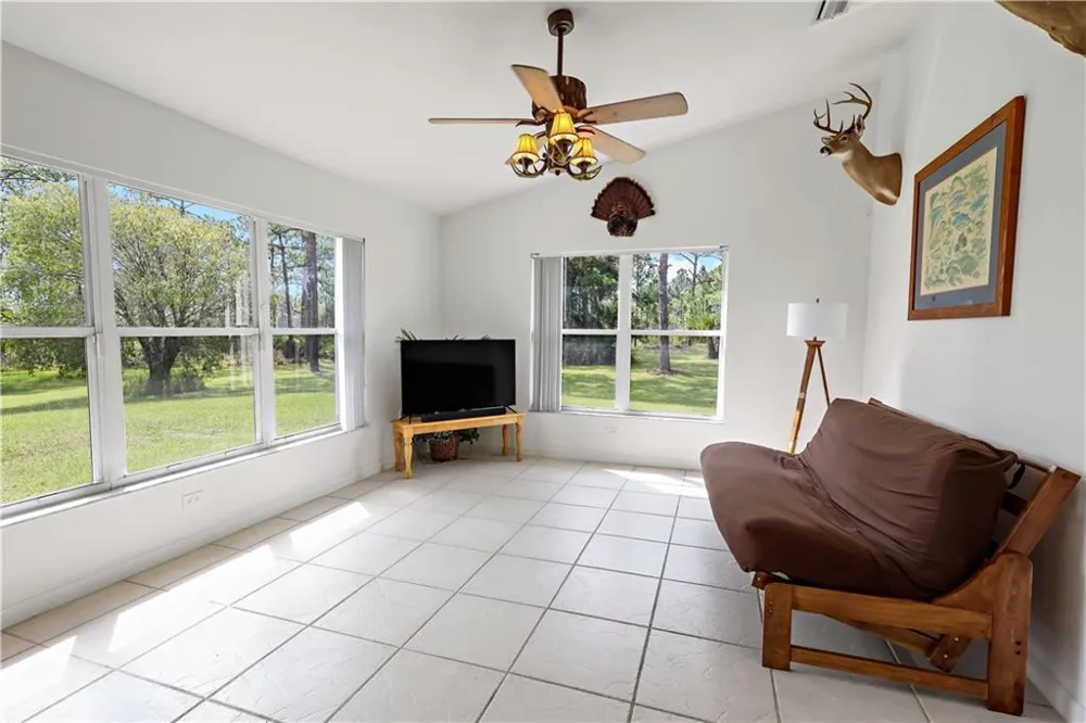 12050 138th Avenue Fellsmere, FL 32948