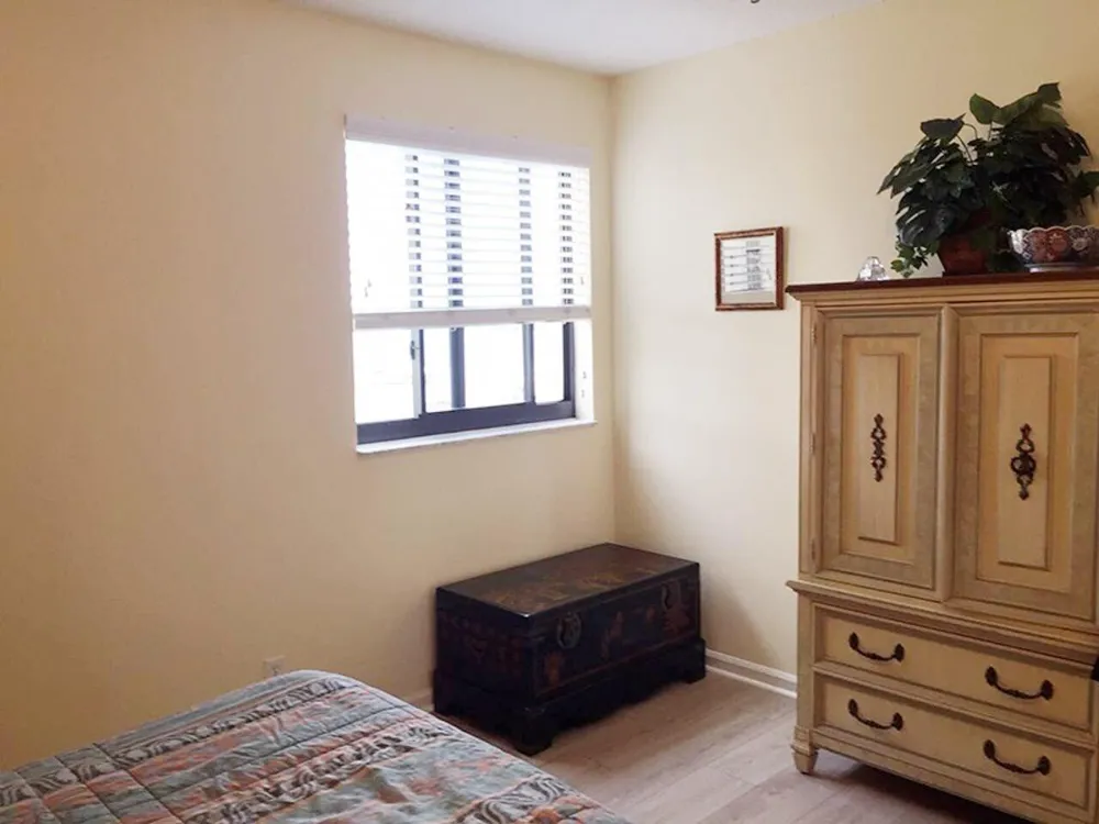 1202 S Lake Drive #502 Lantana, FL 33462