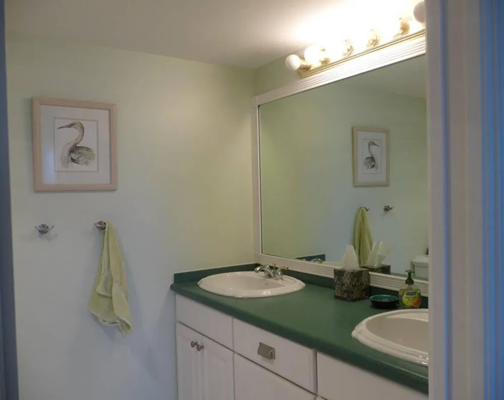 1202 S Lake Drive #502 Lantana, FL 33462