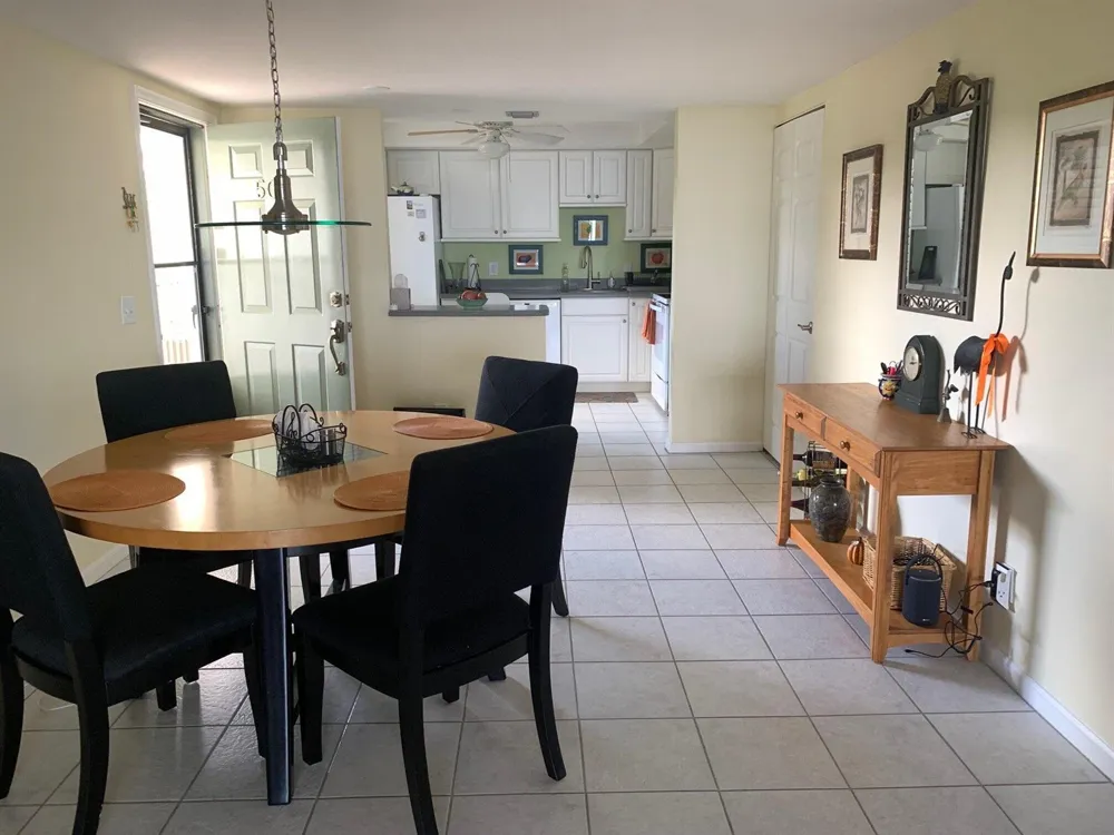 1202 S Lake Drive #502 Lantana, FL 33462