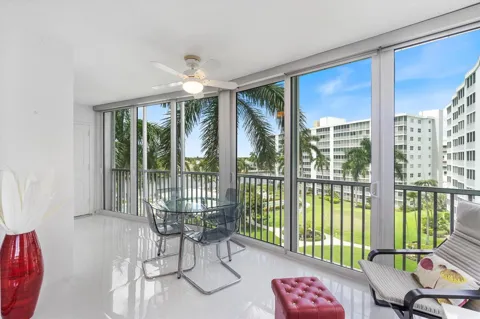 3300 S Ocean Boulevard #617-c