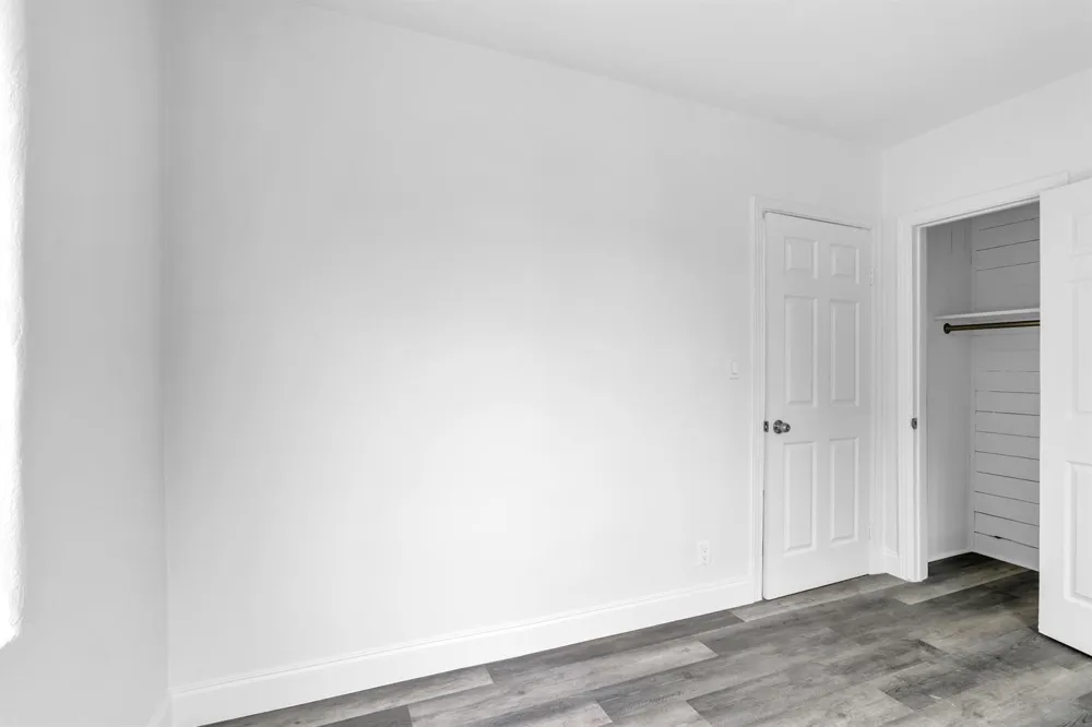 820 Dixie Highway #4 