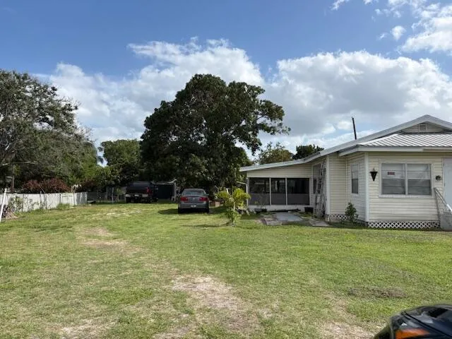 522 E Ventura Avenue Clewiston, FL 33440
