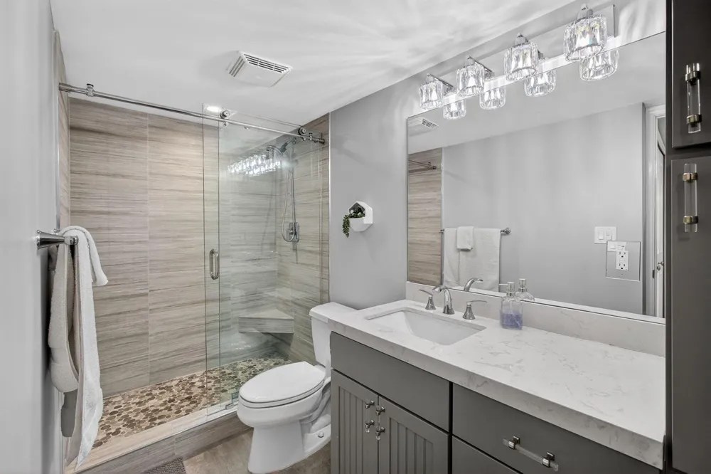 4200 Ocean Drive #2-803 Riviera Beach, FL 33404