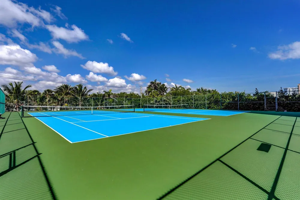 4200 Ocean Drive #2-803 Riviera Beach, FL 33404
