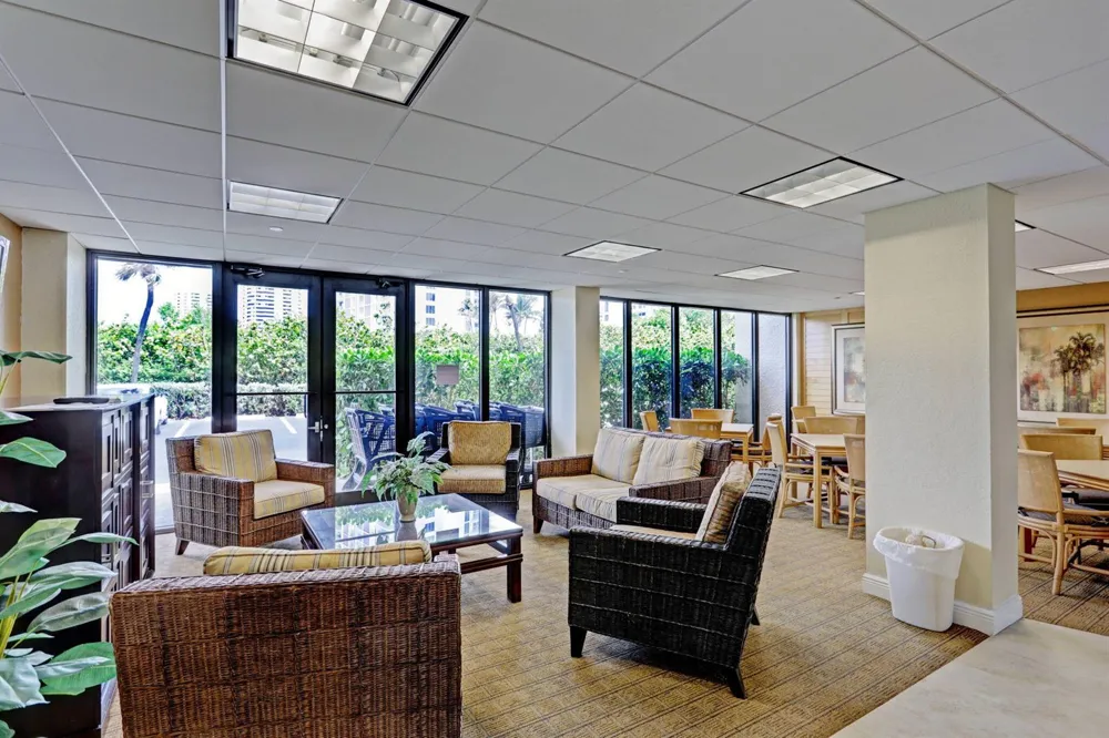 4200 Ocean Drive #2-803 Riviera Beach, FL 33404