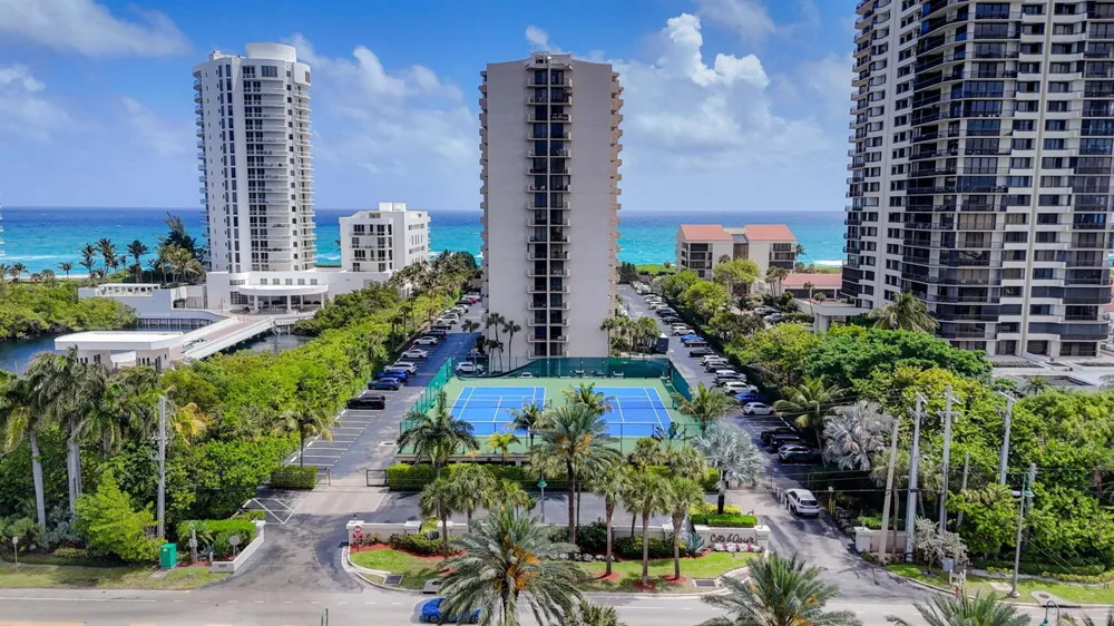 4200 Ocean Drive #2-803 Riviera Beach, FL 33404