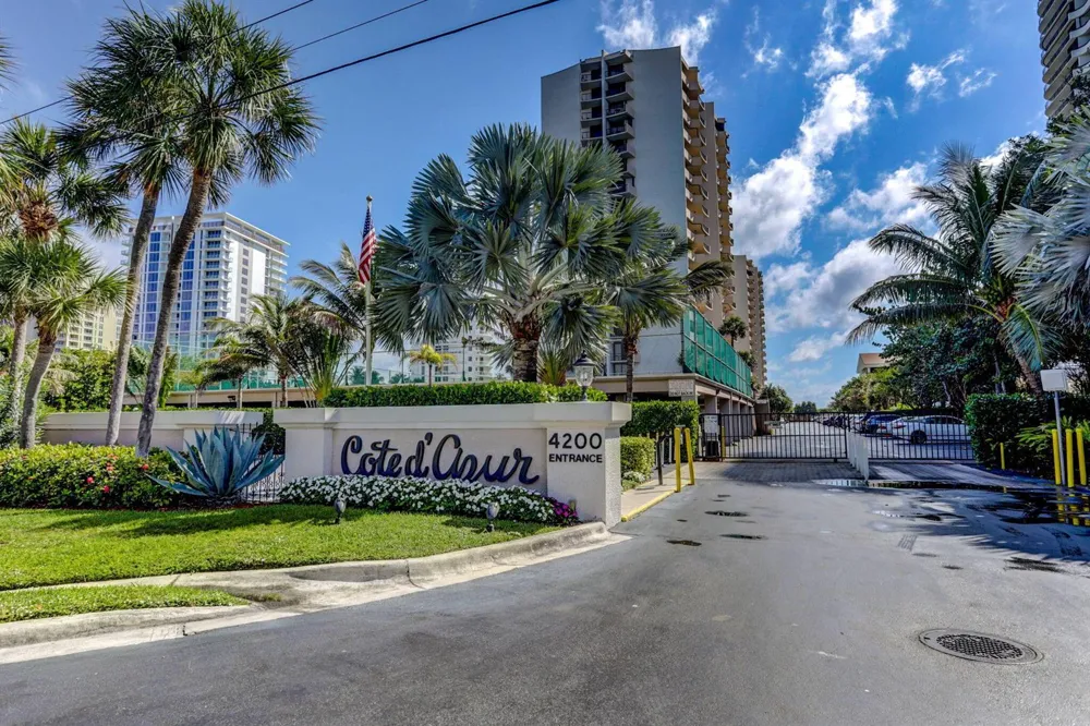 4200 Ocean Drive #2-803 Riviera Beach, FL 33404