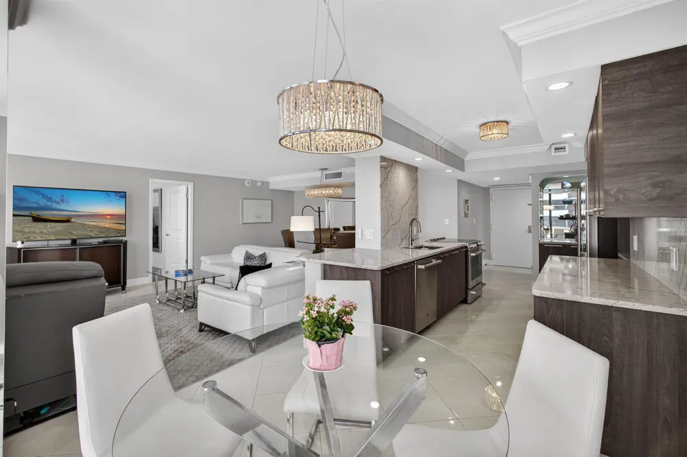 4200 Ocean Drive #2-803 Riviera Beach, FL 33404