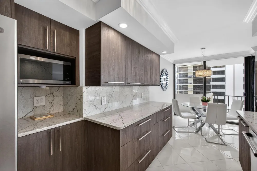 4200 Ocean Drive #2-803 Riviera Beach, FL 33404