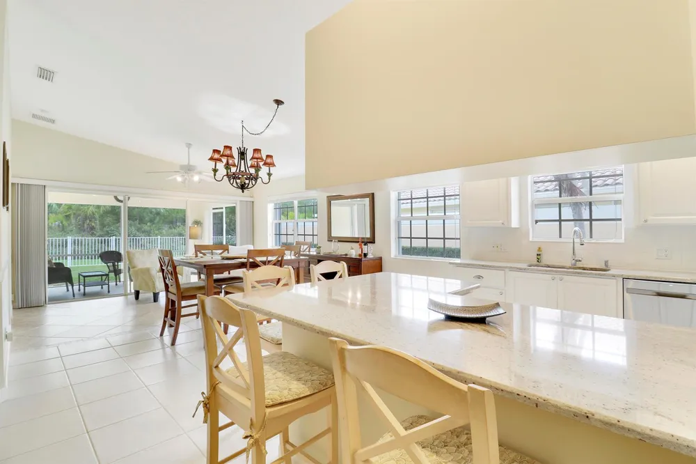 8558 SE Retreat Drive Hobe Sound, FL 33455