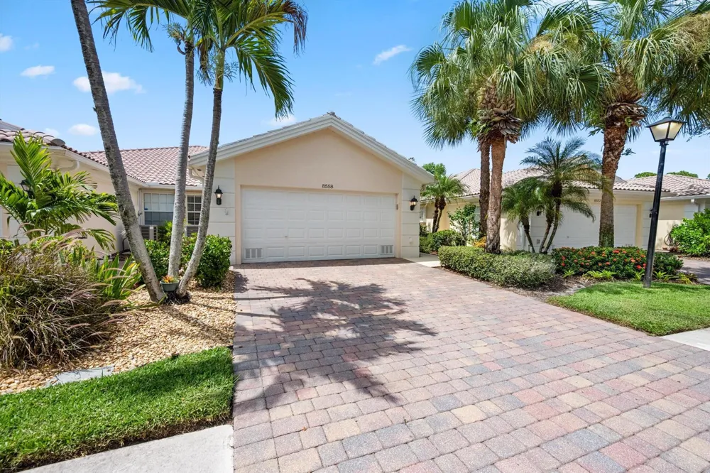 8558 SE Retreat Drive Hobe Sound, FL 33455