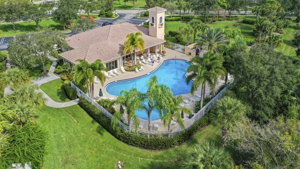 8558 SE Retreat Drive Hobe Sound, FL 33455