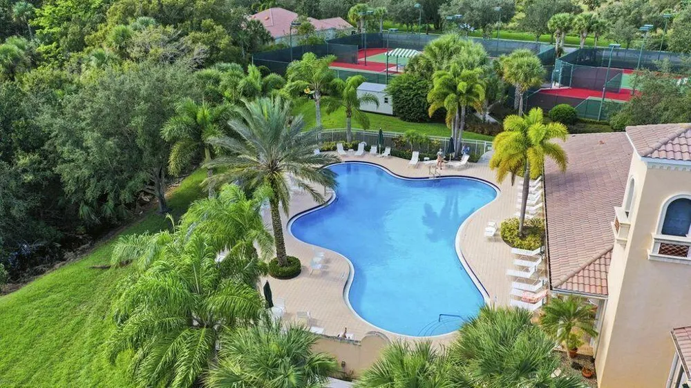 8558 SE Retreat Drive Hobe Sound, FL 33455