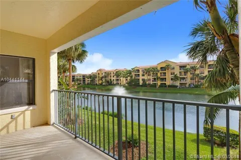 100 Uno Lago Drive #205