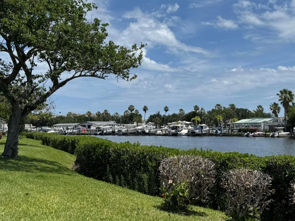 2800 Indian River Boulevard #4r Vero Beach, FL 32960